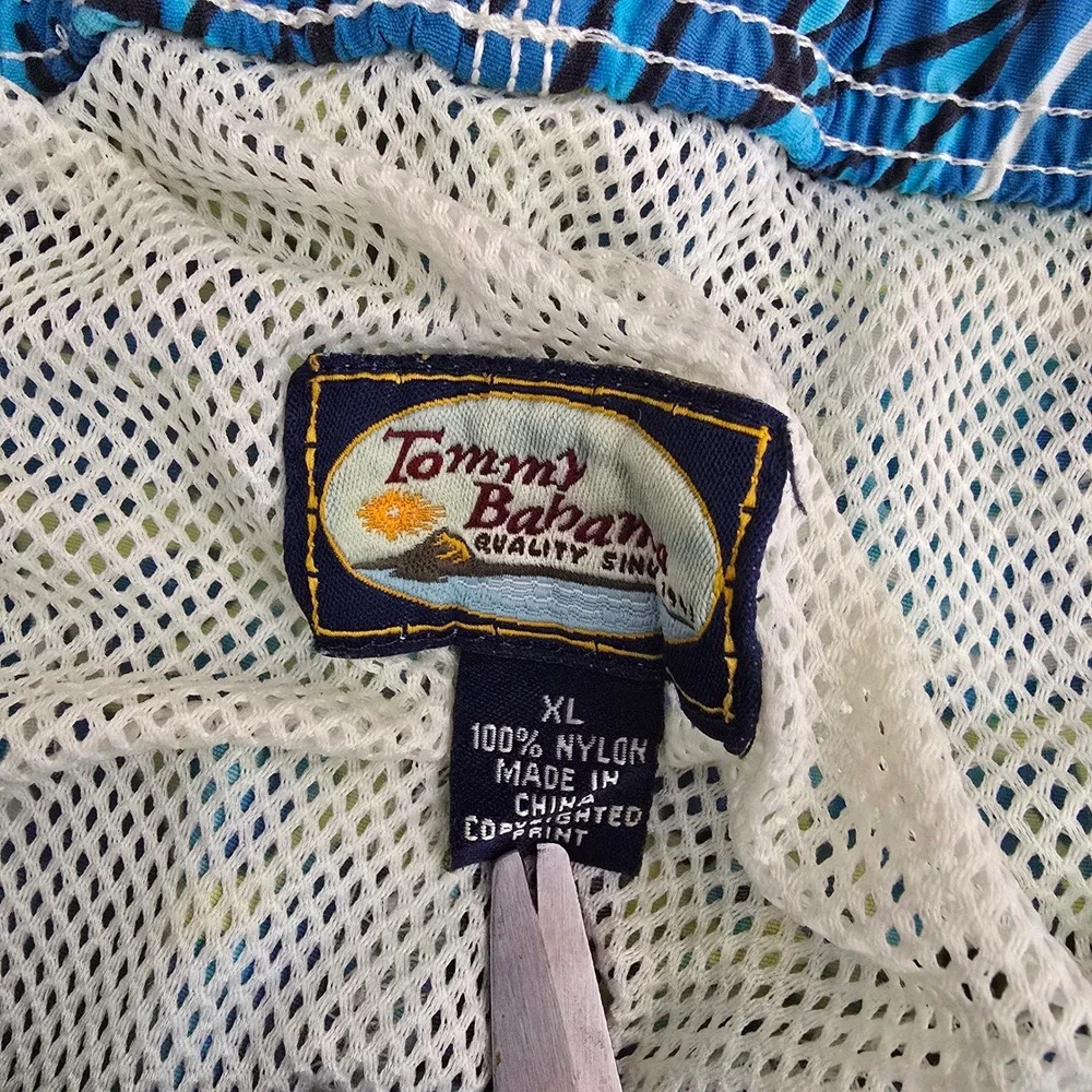 Vtg Tommy Bahama Men XL Blue Tropical Floral Mesh Lined Swim Trunks Board Shorts